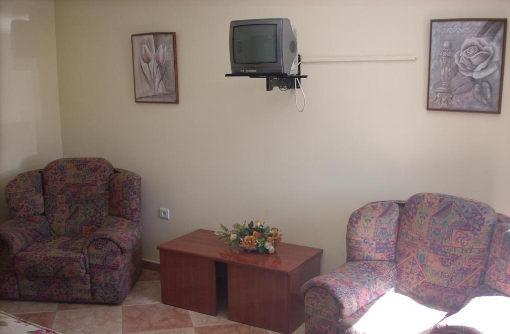 Hostal Don Diego San Juan Del Puerto Oda fotoğraf